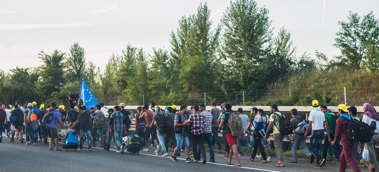 Das europäisches Dilemma: Gemeinsame Flüchtlingspolitik oder gemeinsamer Untergang Das europäisches Dilemma: Gemeinsame Flüchtlingspolitik oder gemeinsamer Untergang