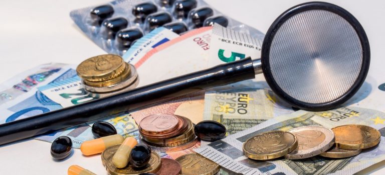 Fixpreis ade! Neue Chance auf einen Wettbewerb zwischen deutschen Apotheken Fixpreis ade! Neue Chance auf einen Wettbewerb zwischen deutschen Apotheken