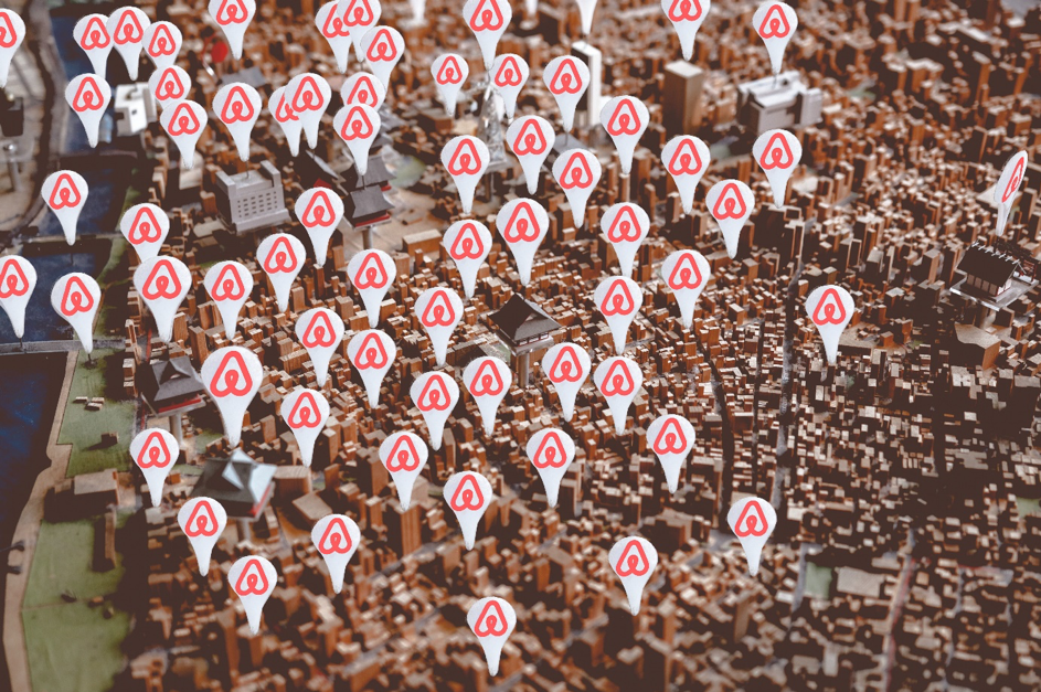Sharing is Caring? Die Herausforderung „Airbed and breakfast“ (Airbnb)